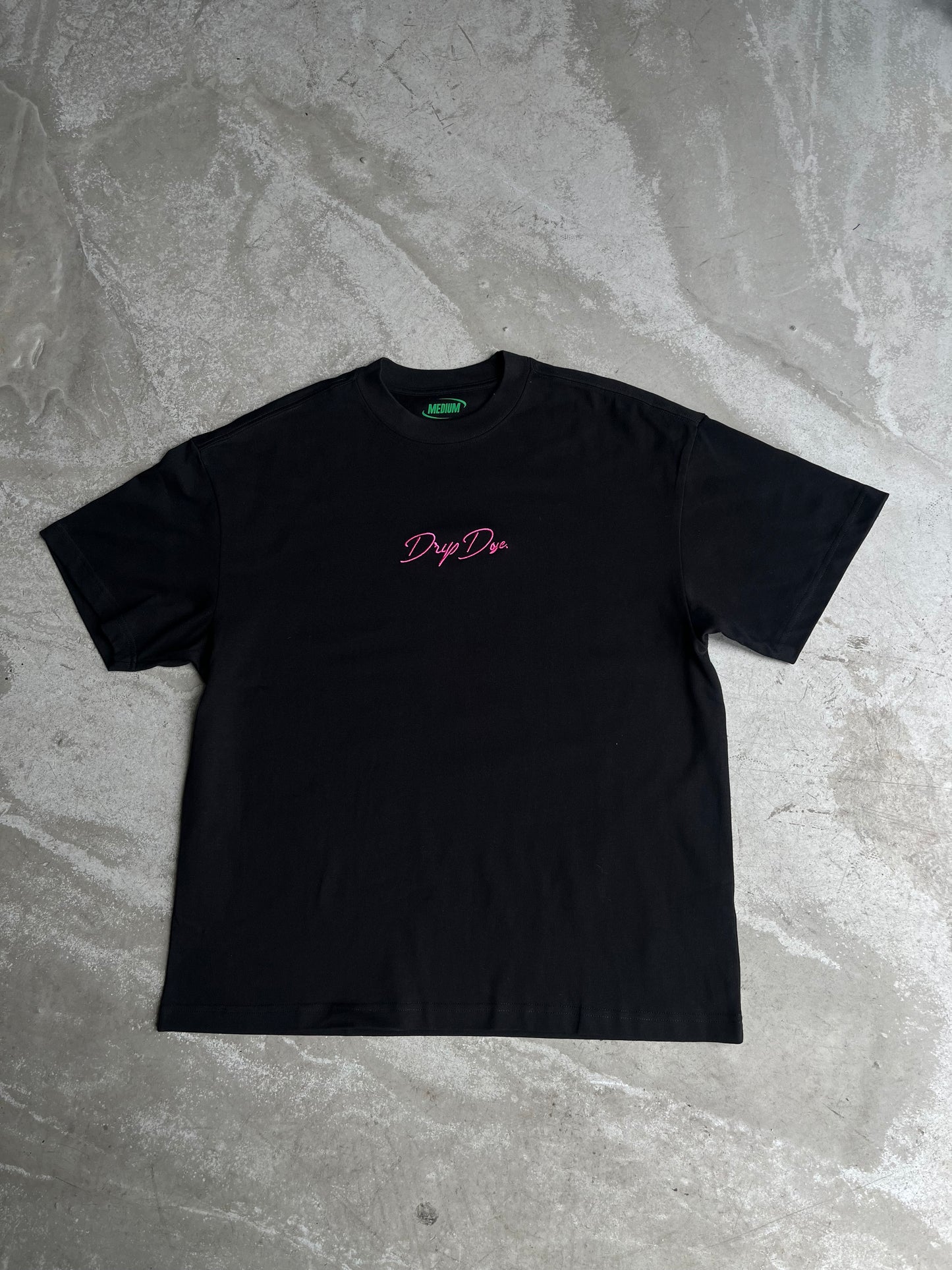 Cursive Logo Embroidered Tee (Black/Pink)