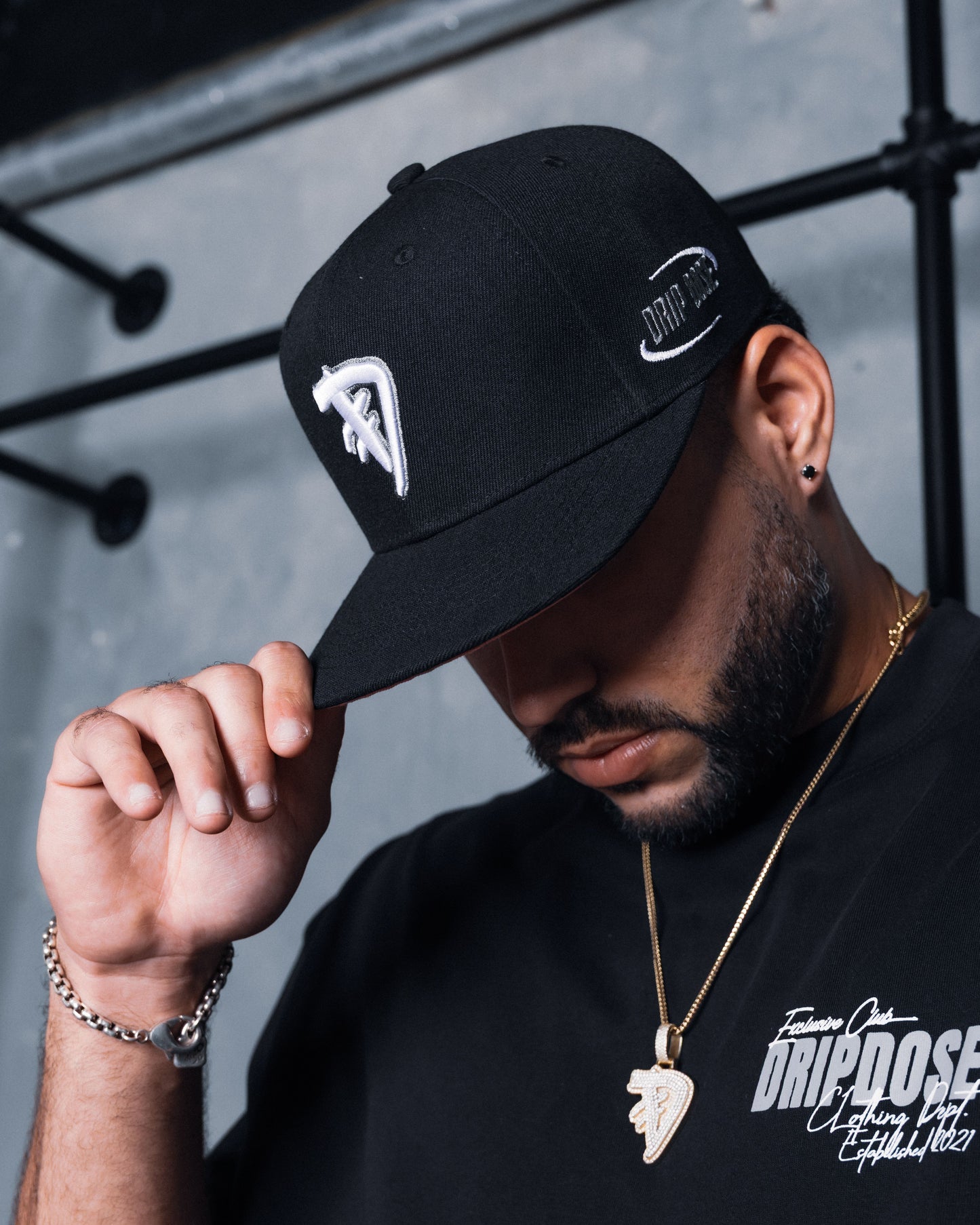 *Black & White Snapback* 🐼