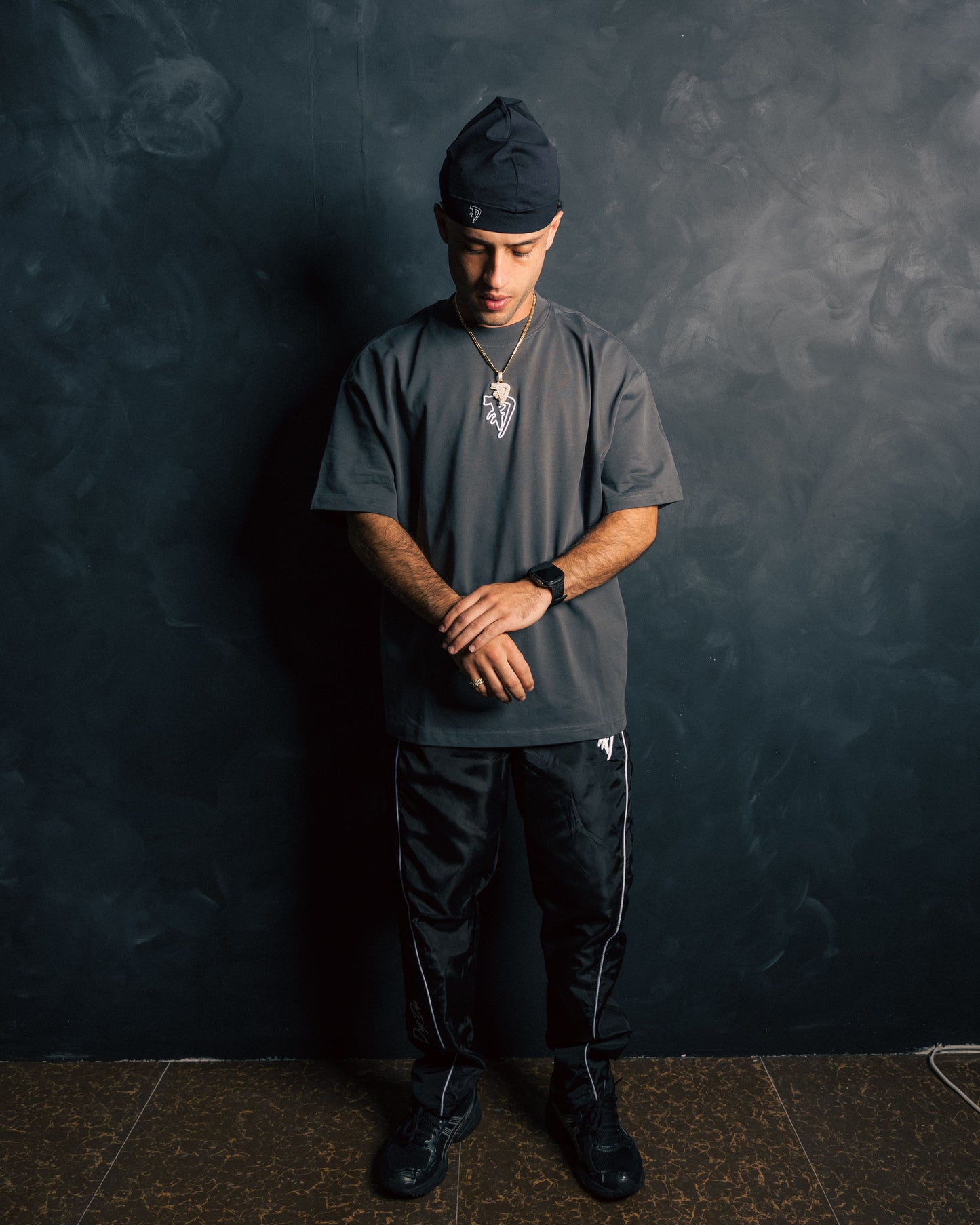 Embroidered Logo Tee (Grey/White)