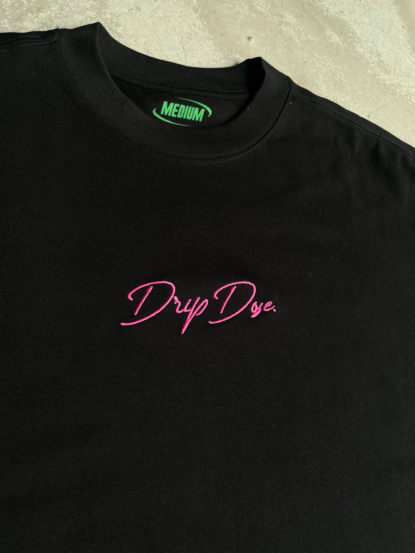 Cursive Logo Embroidered Tee (Black/Pink)