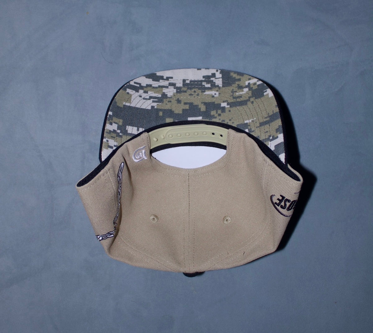 * Midnight Sand Snapback