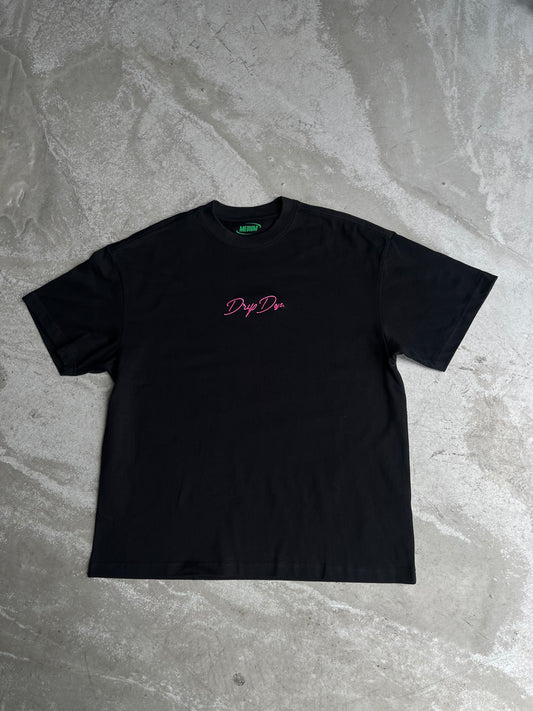 Cursive Logo Embroidered Tee (Black/Pink)