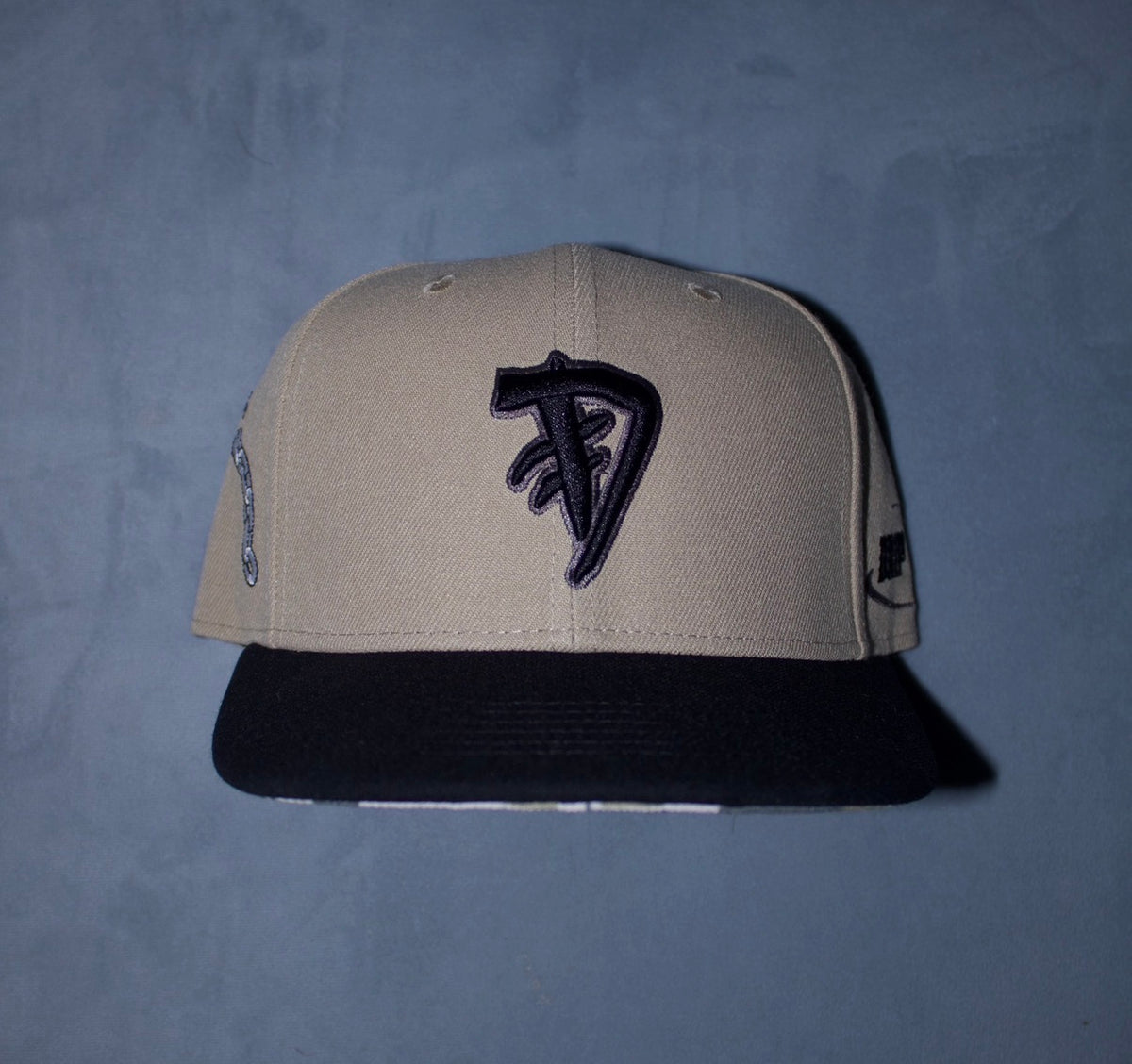 * Midnight Sand Snapback